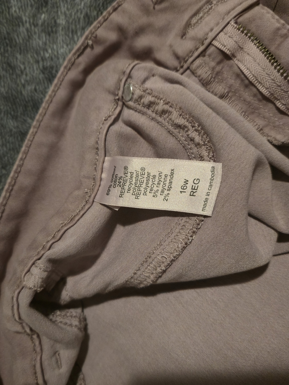 Maurices Straight Leg Pants in Dusty Mauve